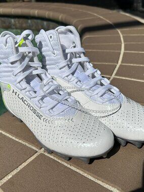 UA Highlight 2 MC Lacrosse Cleats – Kid’s Size 2 – New